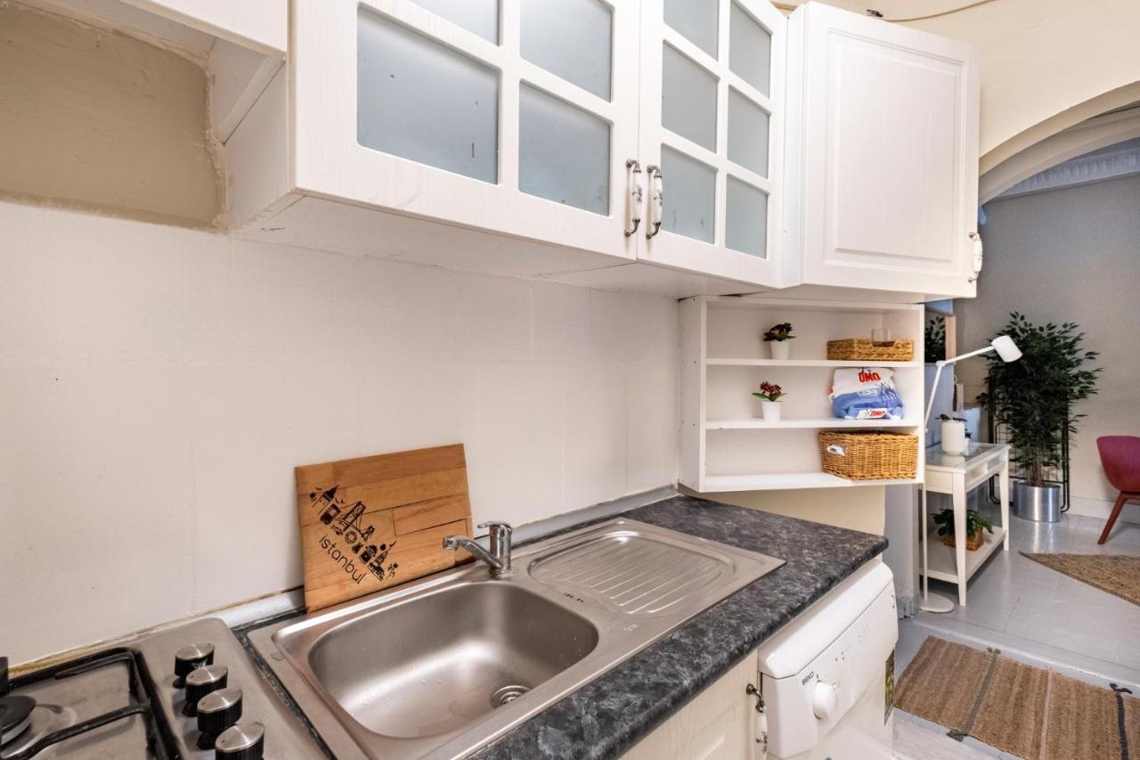 Modern Flat With Central Location In Beyoglu Apartment Istanbul Exterior photo